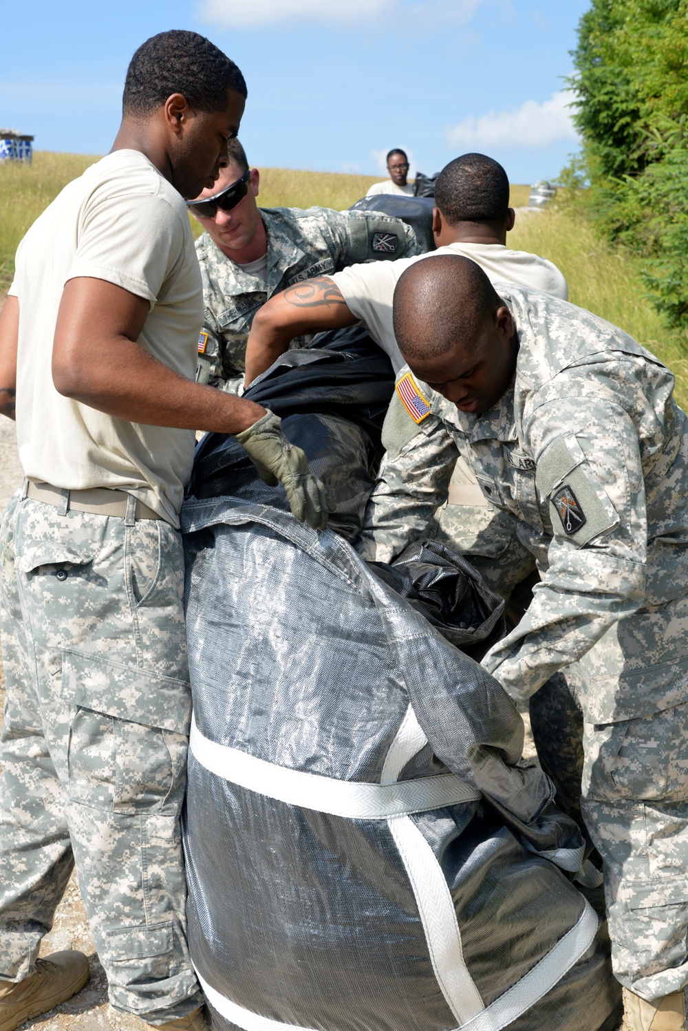 16th STB airdrop/sling load exercise