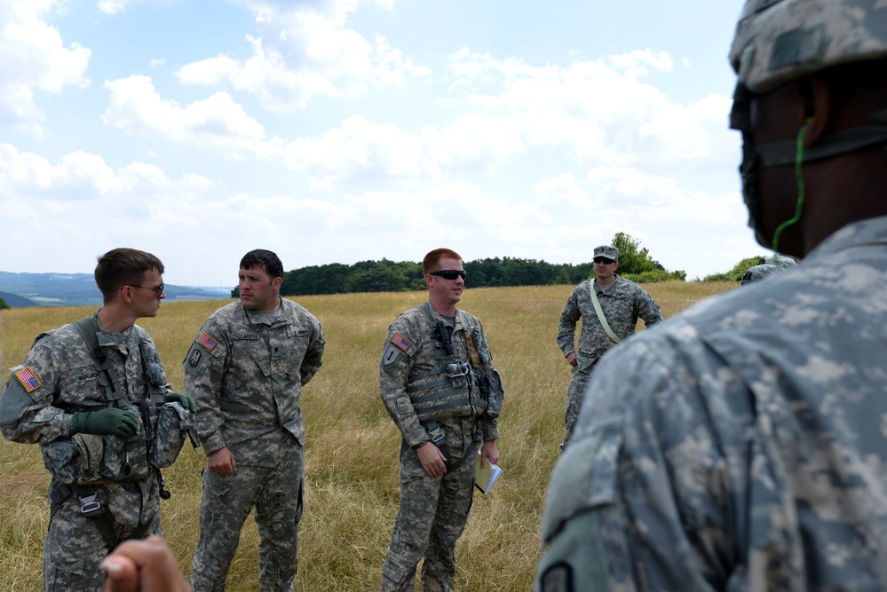 16th STB airdrop/sling load exercise