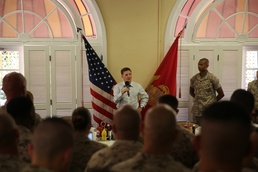 Cpl. Kyle Carpenter speaks to depot Marines