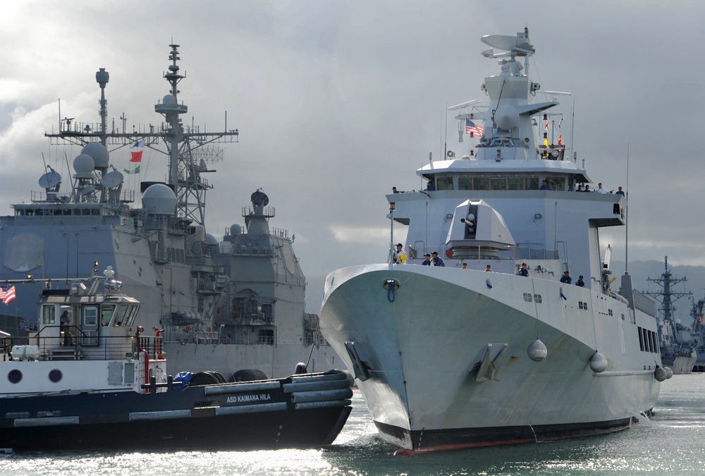 RIMPAC 2014 Ship Arrivals