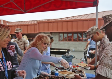 Act of Appreciation: CLB-1 Marines enjoy breakfast prepared by church volunteers