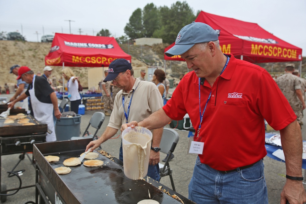 Act of Appreciation: CLB-1 Marines enjoy breakfast prepared by church volunteers