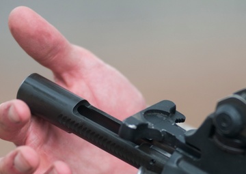 2014 US Army Reserve Best Warrior Competition: M4 qualification