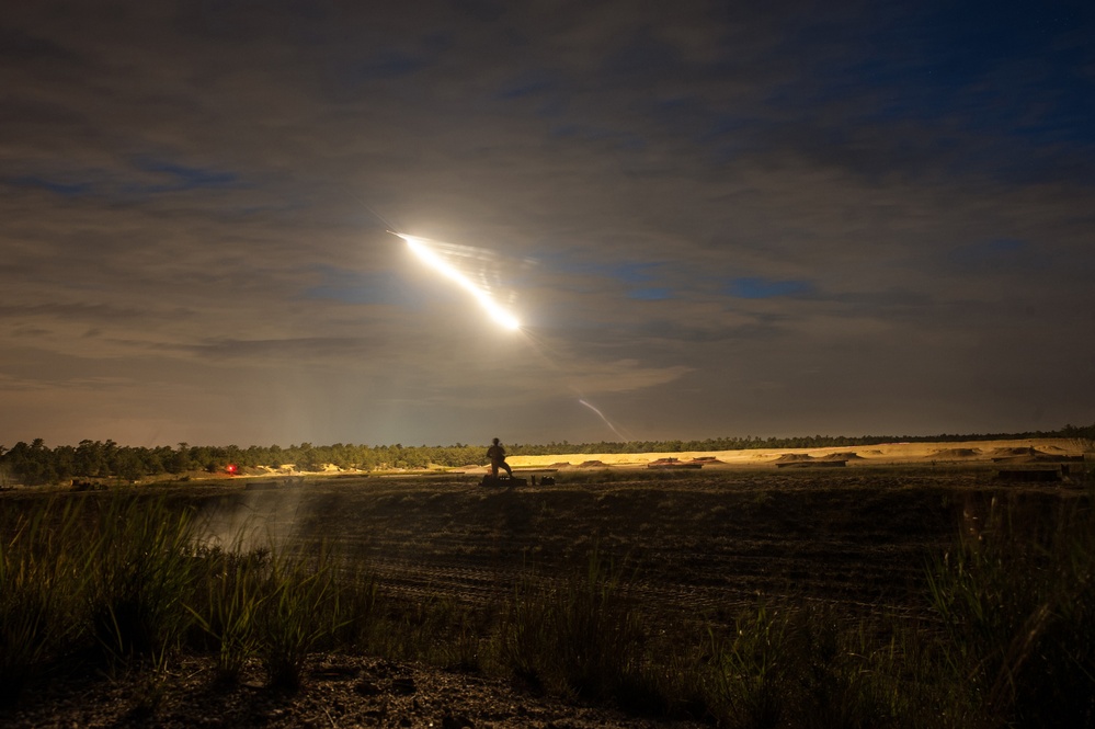 2014 US Army Reserve Best Warrior - M16 night qualification