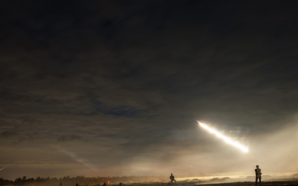 2014 US Army Reserve Best Warrior - M16 night qualification