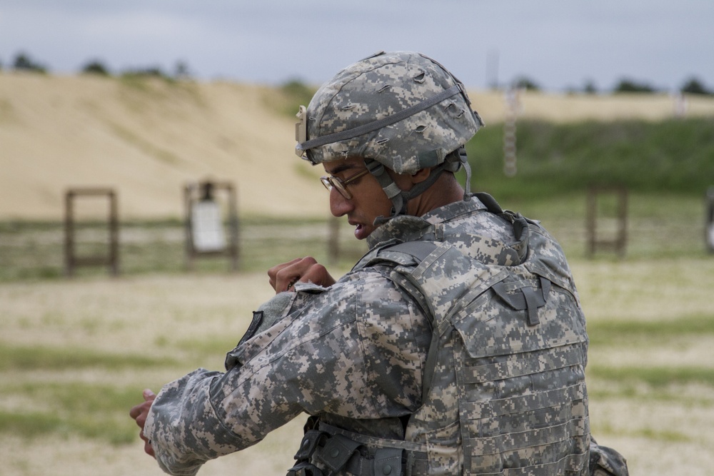 2014 Army Reserve Best Warrior Competition - M16 zeroing range