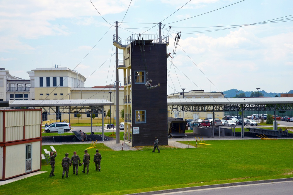 Basic airborne refresh training with 173rd Airborne Brigade and 35th Regiment Parachute Artillery