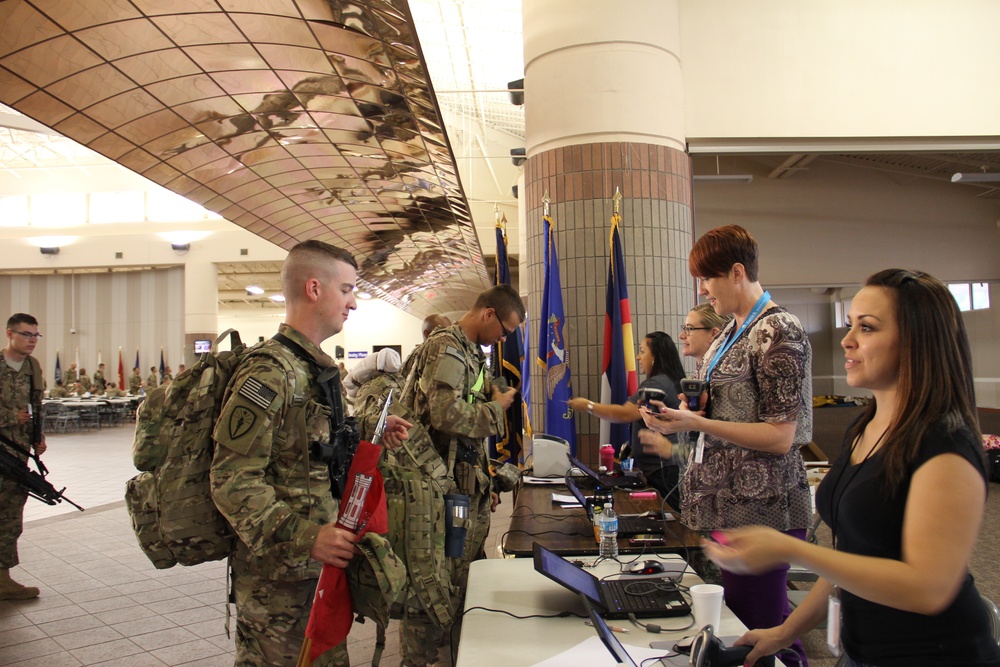 Missouri and Indiana National Guardsmen deploy