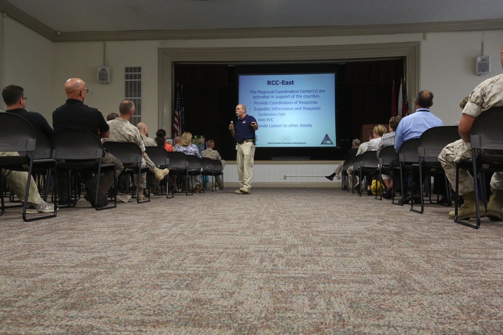 Patrons attend 2014 Hurricane Preparedness Town Hall Meeting