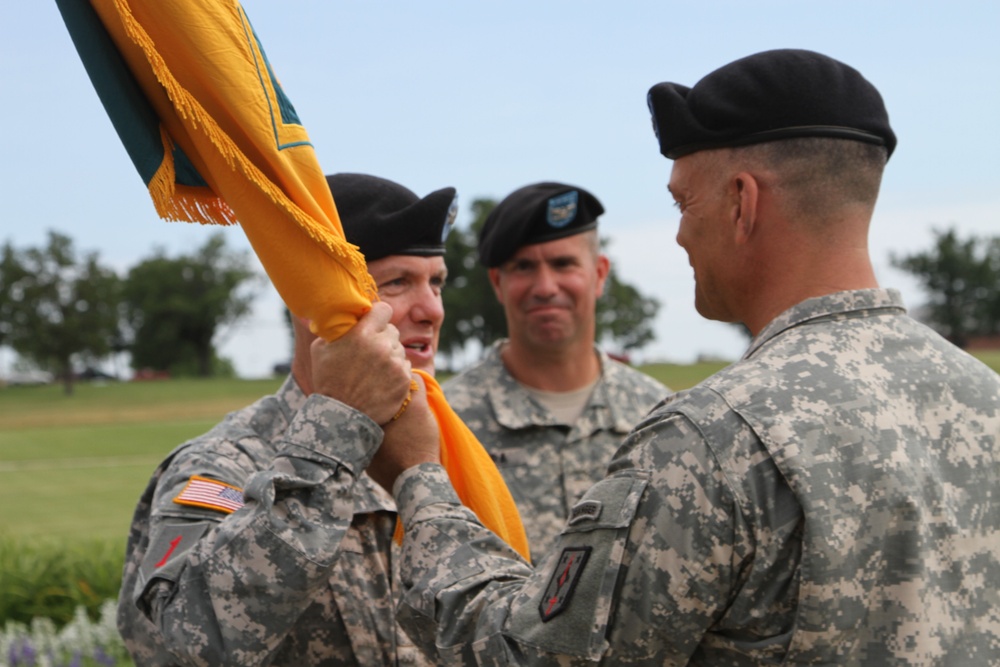4th MEB welcomes new commander
