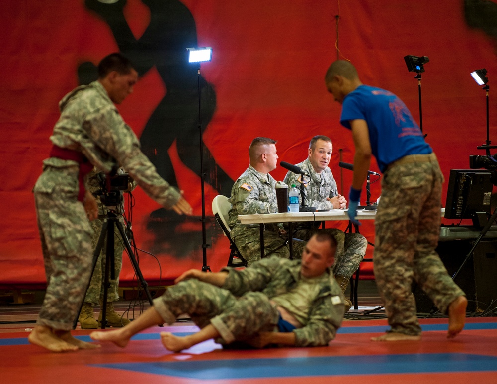 Army Reserve warriors go head-to-head in Modern Army Combatives tournament