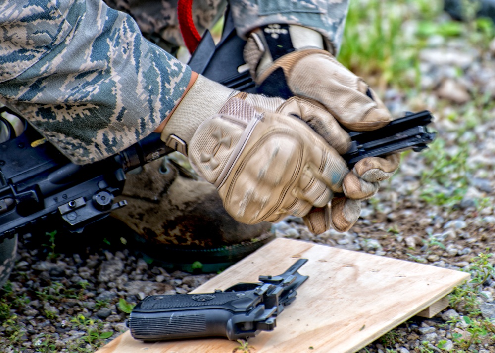 Shoot, move and communicate