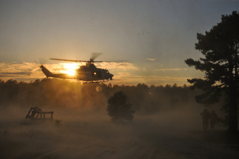 Fast Rope Insertion and Extraction Training