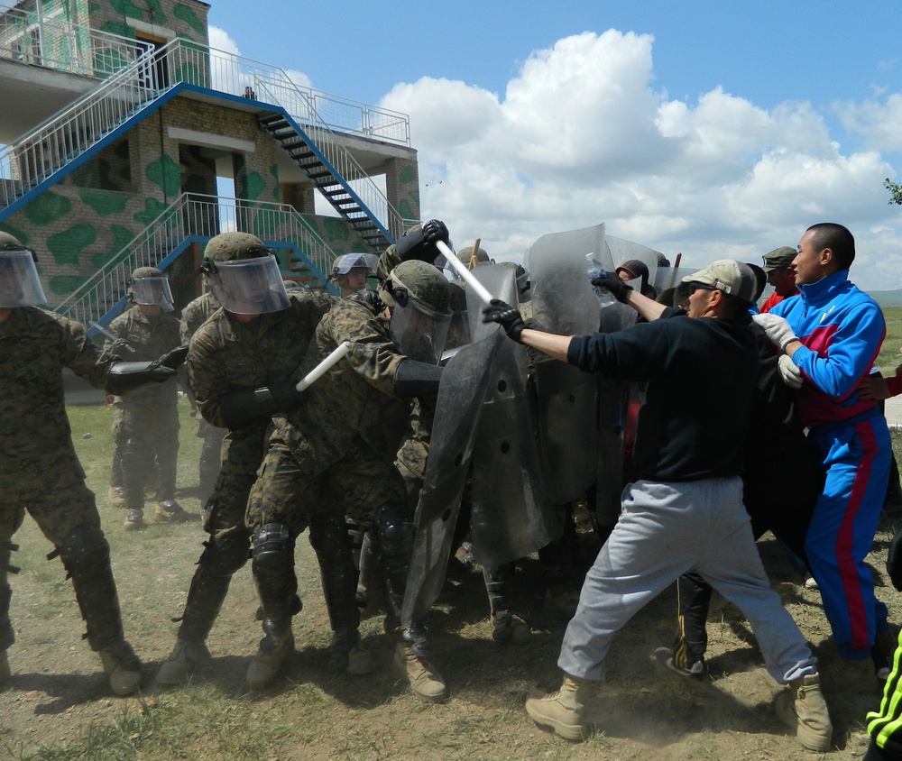 What a riot! Marines practice controlling crowds