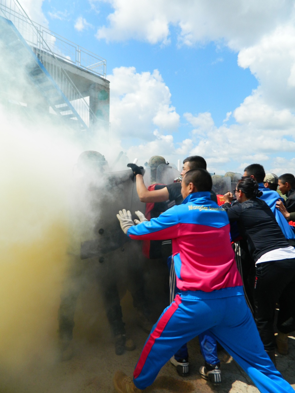 What a riot! Marines practice controlling crowds