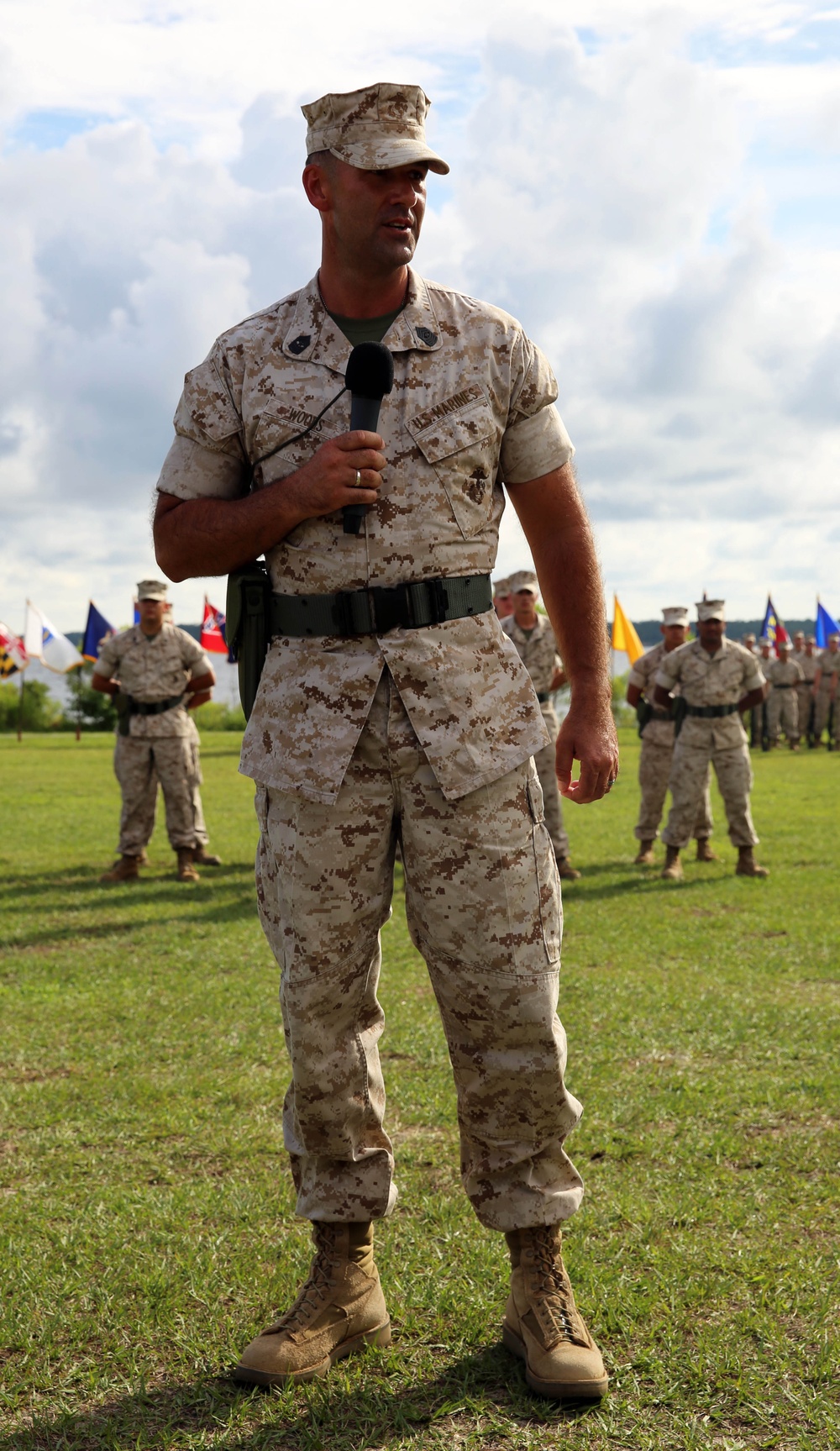 DVIDS - Images - 6th Marine Regiment receives new sergeant major [Image ...