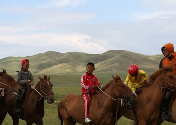 Mongolian Armed Forces share culture during KQ14