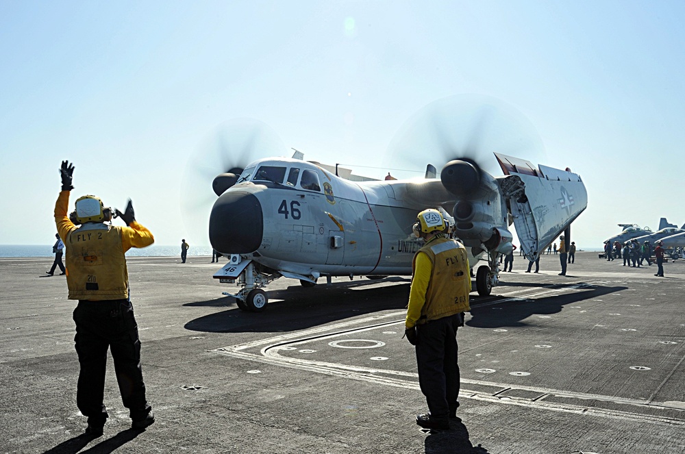 USS George H.W. Bush flight deck activity