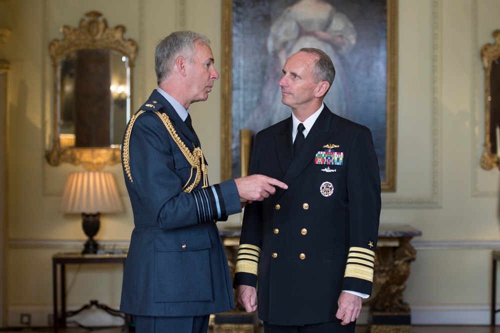 US, UK Joint Chiefs of Staff talk collaboration