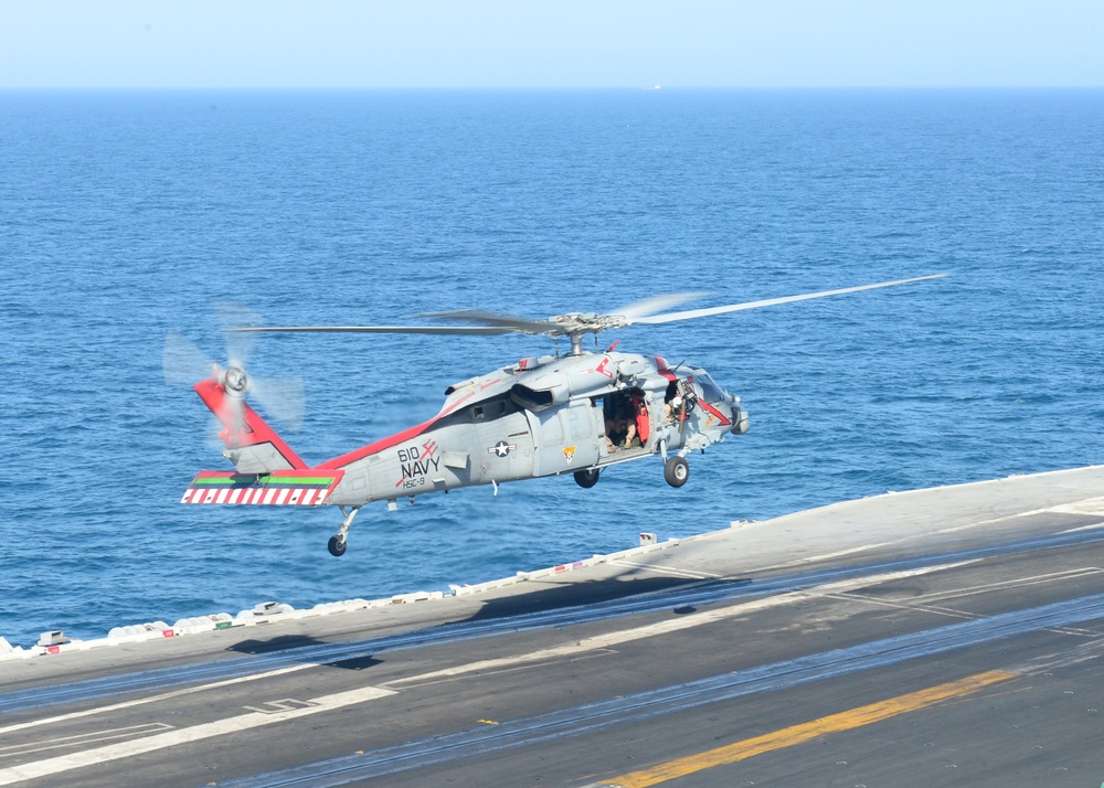 USS George H.W. Bush flight deck activity