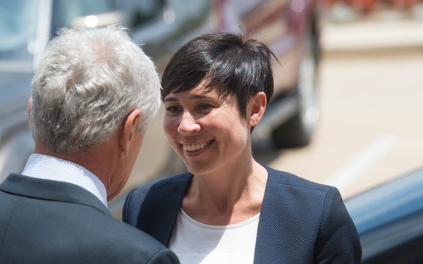 Secretary of Defense Chuck Hagel hosts Norwegian Minister of Defense Ine Marie Eriksen Søreide