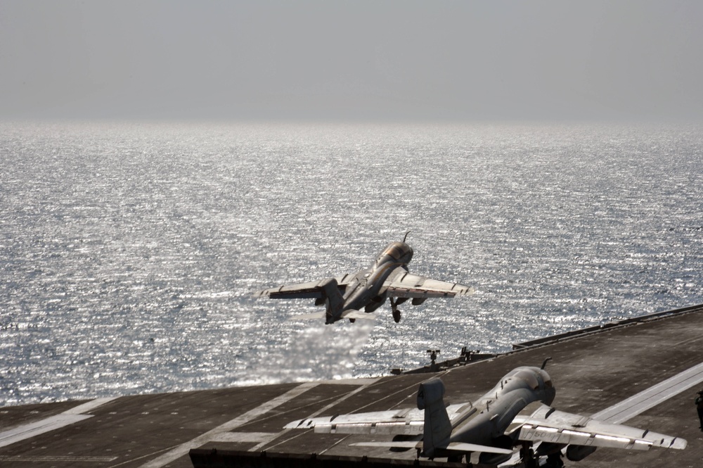 USS George H.W. Bush flight operations