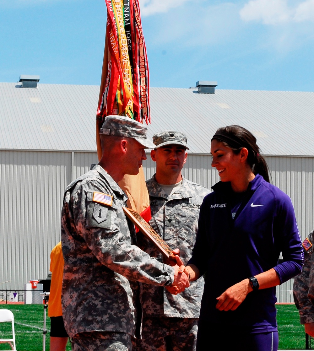 ‘Lifeline’ marks partnership with Kansas State track team with award presentation