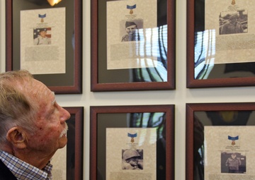 BRO makes Cantigny DFAC new home for MoH recipients