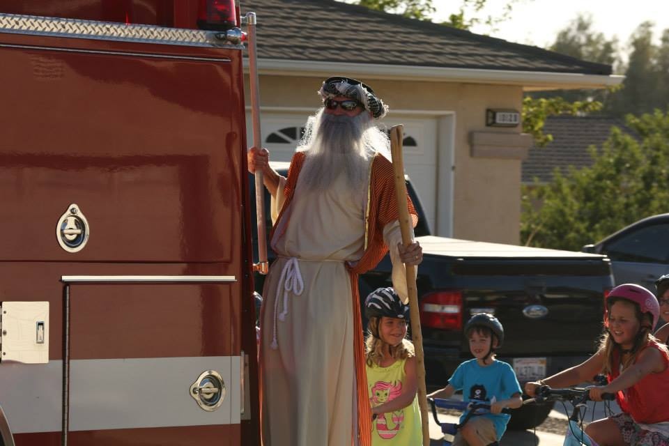 Parade promotes Vacation Bible School