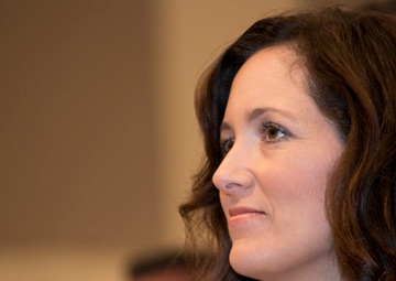 Ceremony honors Estes, welcomes Pecina