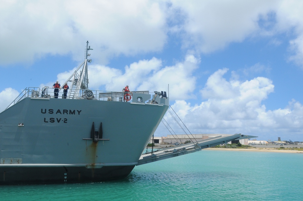 Army watercraft support 3rd Marines during RIMPAC 2014