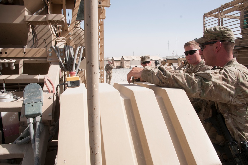 REF forward lab provides Soldiers equipment solutions in a hurry