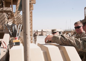 REF forward lab provides Soldiers equipment solutions in a hurry