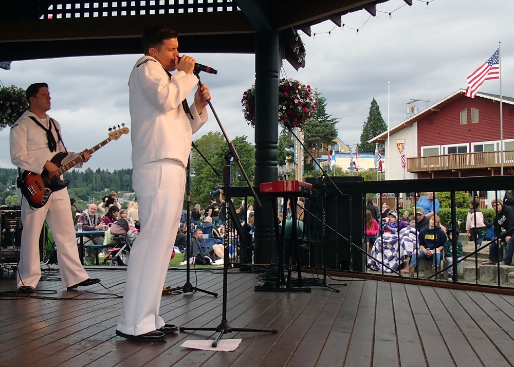 Navy Band Northwest Rocks Poulsbo July 4 Celebration