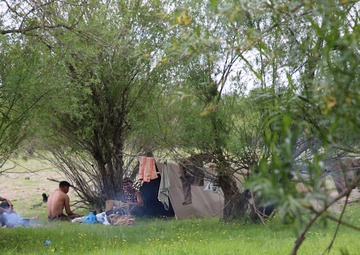 US Marines lead Mongolians during nine-day survivor course at KQ14