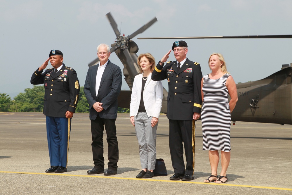 US Ambassador to Japan Caroline Kennedy Visits Camp Zama