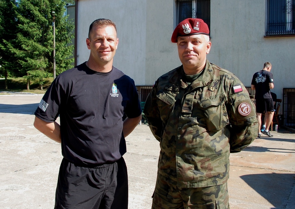 The 173rd Airborne Brigade celebrates 4th of July with Polish Soldiers