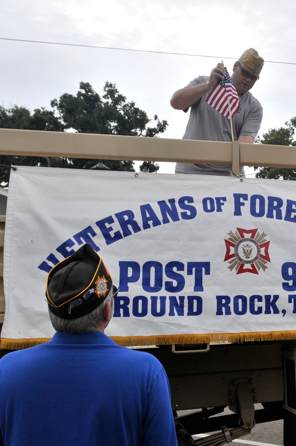 Texas Guardsmen support VFW for July Fourth parade