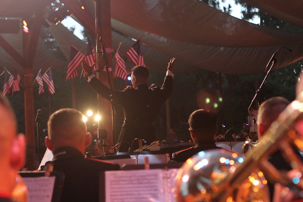 3rd MAW Band performs at Disneyland for Independence Day