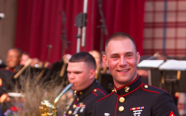 3rd MAW Band performs at Disneyland for Independence Day