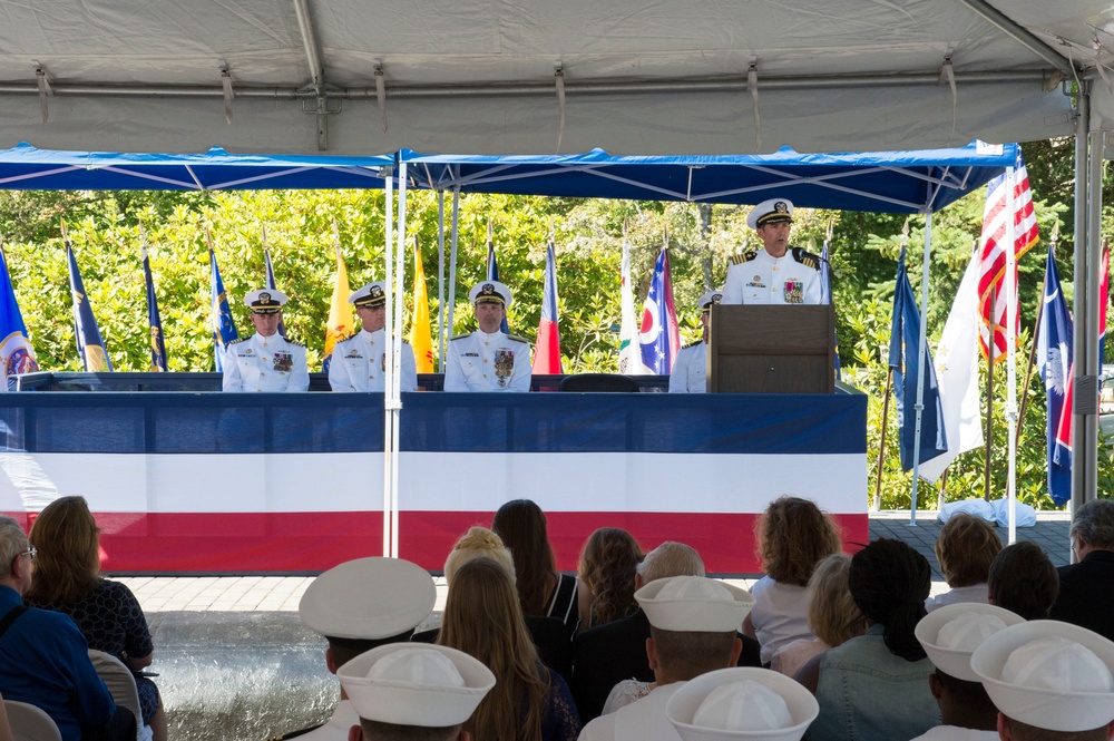 USS Ohio bue crew holds CoC ceremony