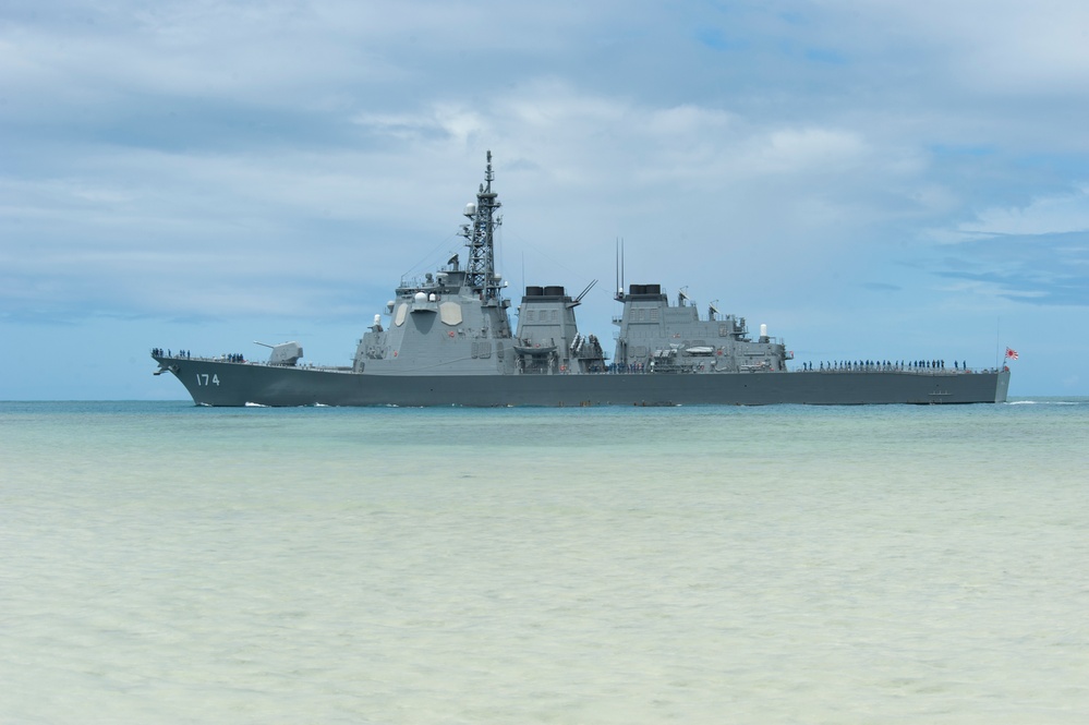 Ships depart for sea phase, RIMPAC 2014