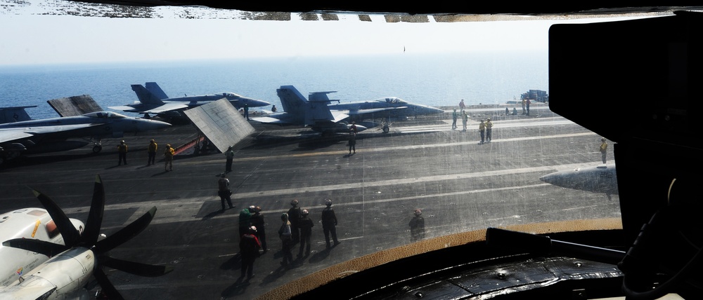 USS George H.W. Bush flight operations
