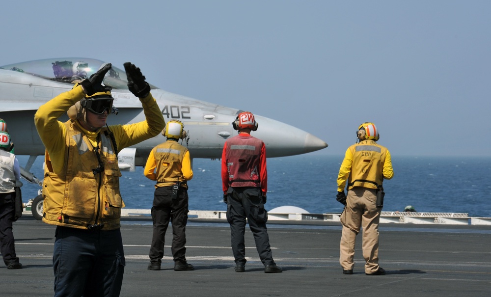 USS George H.W. Bush flight operations