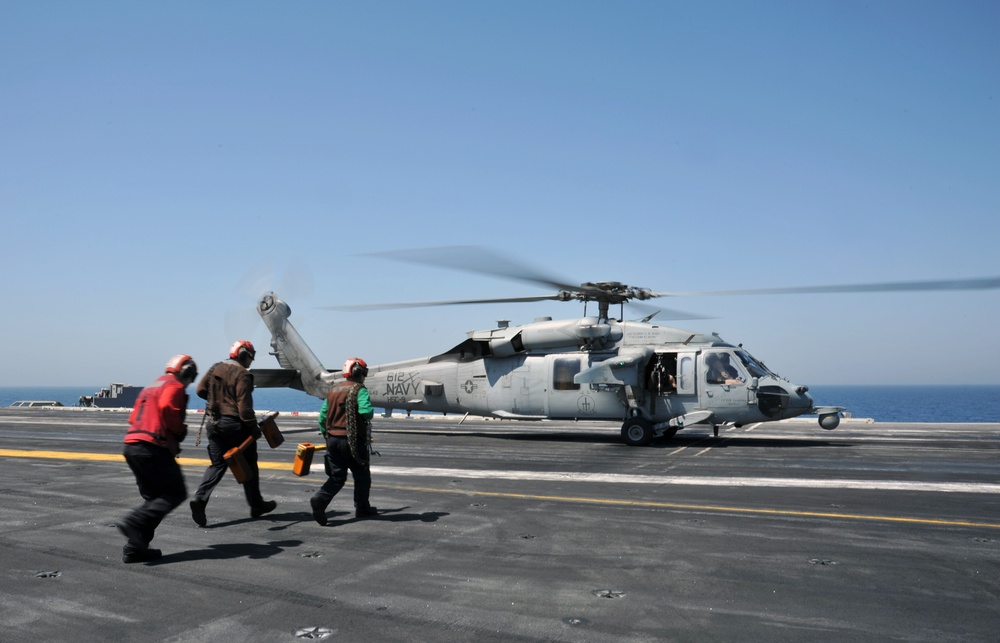 USS George H.W. Bush flight deck operations