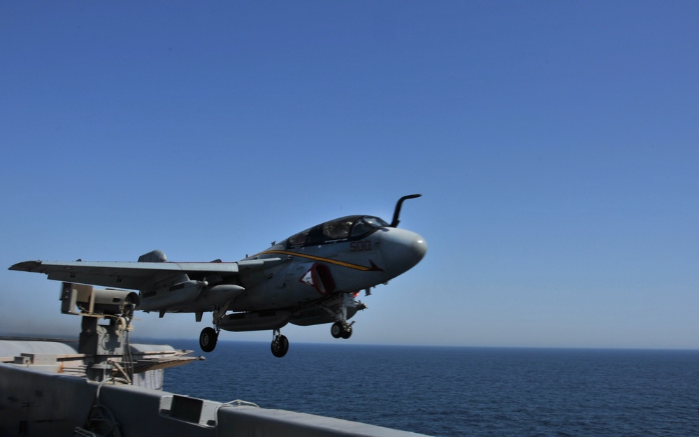 USS George H.W. Bush flight operations