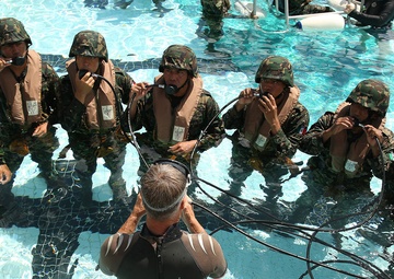 Australian, Mexican militaries conduct SWET training during RIMPAC