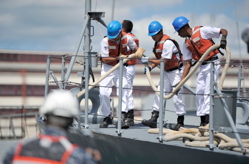 Ships depart, sea phase Rim of the Pacific (RIMPAC) Exercise 2014