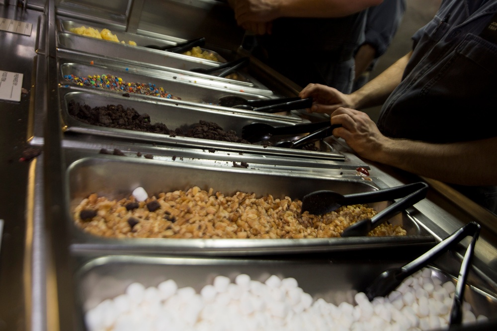 Mesa Verde Marines and Sailors enjoy ice cream social