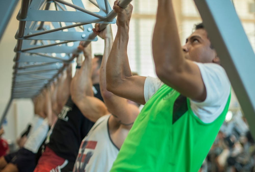 Strong arm competition, RIMPAC 2014